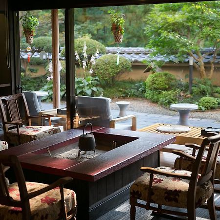 Отель Kanouya Shibukawa Экстерьер фото