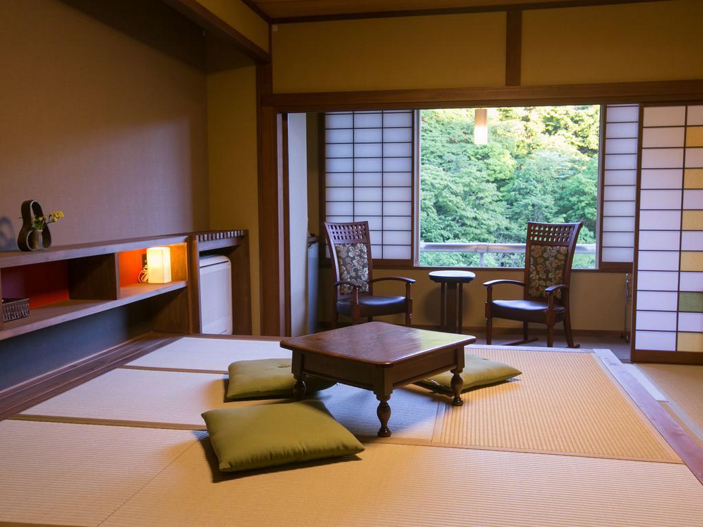 Отель Kanouya Shibukawa Экстерьер фото